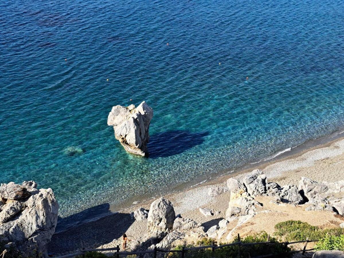 Varsamos Yiannioú Εξωτερικό φωτογραφία